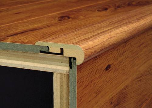 FLUSH STEP NOSE MOULDING AMER CHERRY - Click Image to Close